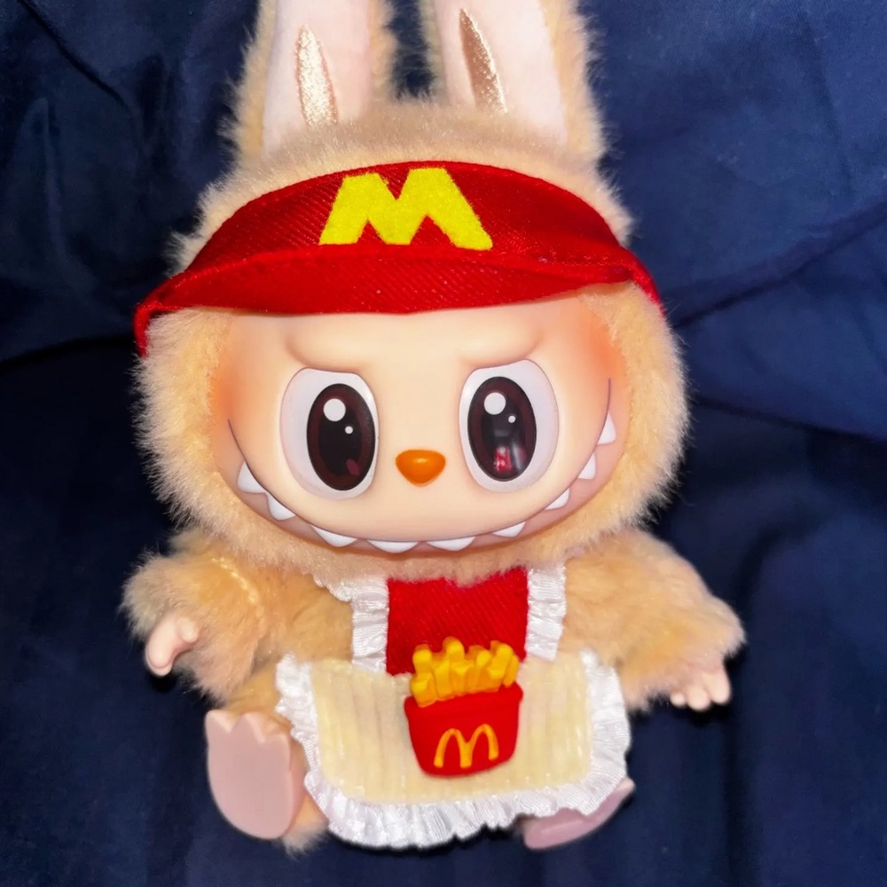 clothes for l4bubu! mcdo set: visor cap & apron fries